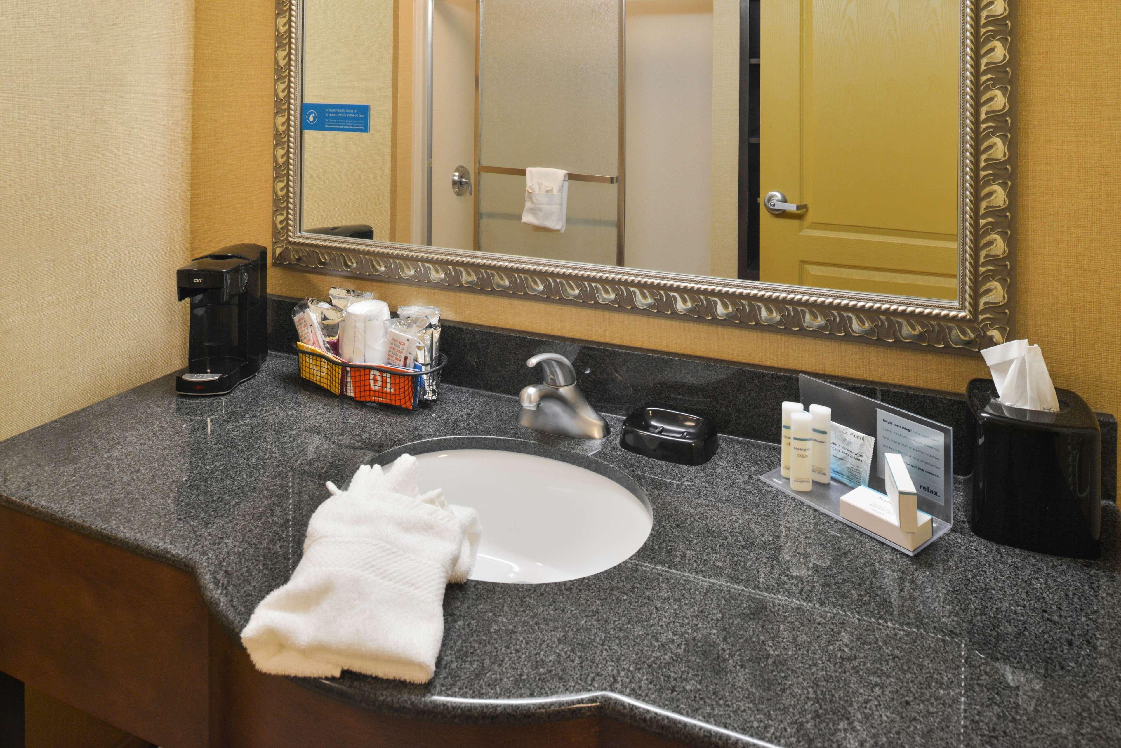 Hampton Inn Williamsburg Ngoại thất bức ảnh