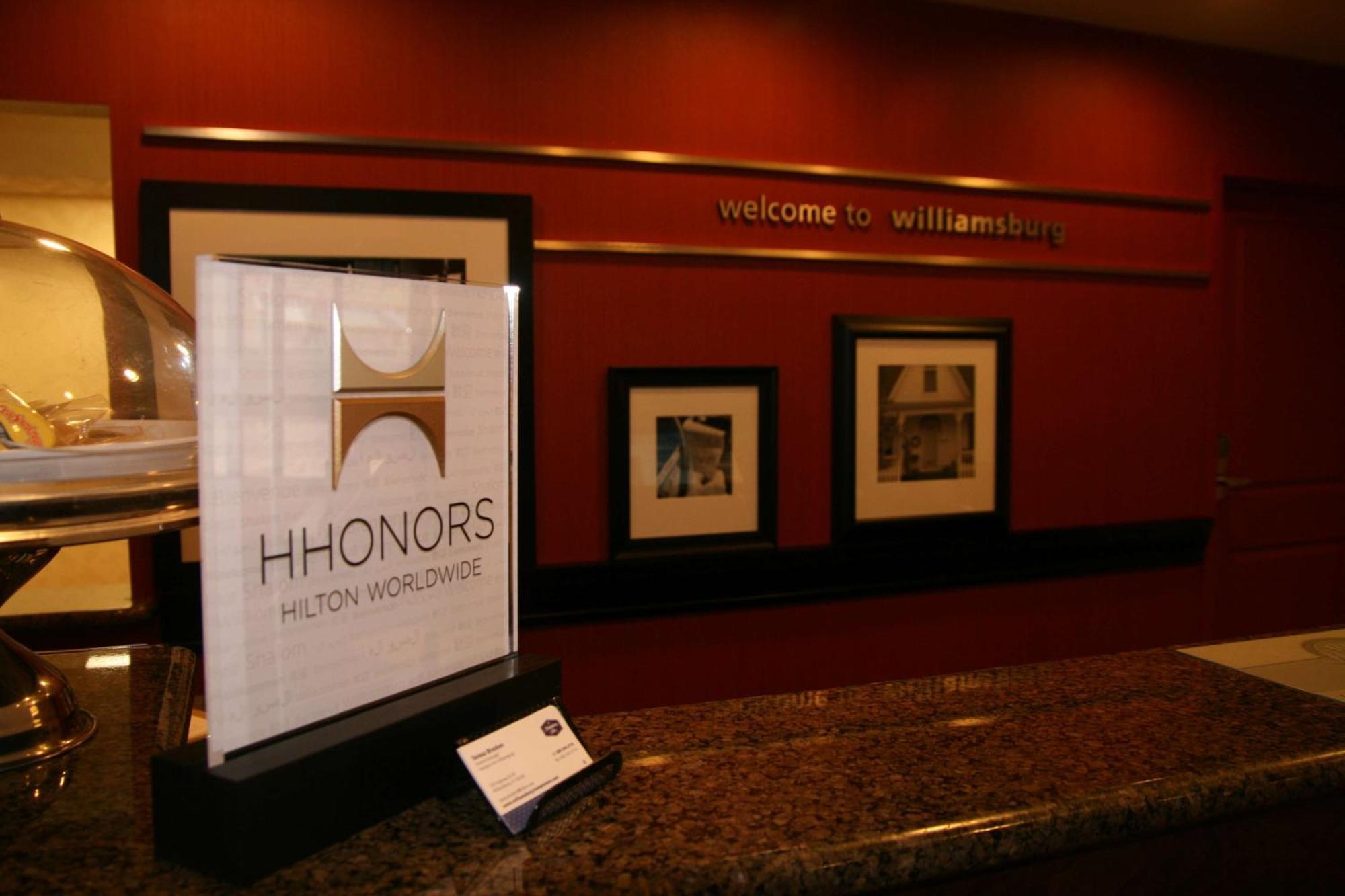 Hampton Inn Williamsburg Ngoại thất bức ảnh